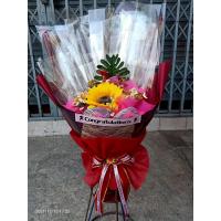 ราคา ช่อดอกไม้ใส่แบงค์ 20501005001000 บาท ใส่ได้ 50 ใบค่ะ ใส่เงินเองค่ะ (14339380342)