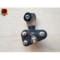 ราคา ตุ๊กตาขาปัดน้ำฝน MITSUBISHI STRADA250020084M40 ข้างLH ราคาข้างละ 250 บาท (13351851373)