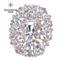 ราคา เข็มกลัดแก้วเพชรเทียมรูปคลื่นความโน้มถ่วงสีสดใสหมุดต่างรูปร่างทรงรีผ้าคลุมไหล่ผ้าพันคอชุดเครื่องประดับที่ปกเสื้อ (20638511840)