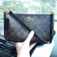 ราคา COACH TOP HANDLE POUCH IN SIGNATURE COACH สะพายข้าง คล้องแขน คล้องไหล่ (21120044135)