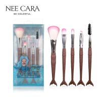 ราคา NEE CARA OUR LITTLE MERMAID 5 PIECE BRUSH SET นีคารา แปรงแต่งหน้าเซ็ต แพ็คเกจแปรงหางปลา 5 ชิ้น N688 (12419341466)