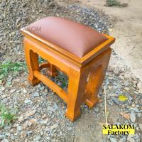 ราคา โต๊ะรองกราบพระไม้สัก แท่นกราบพระ โต๊ะกราบพระ เบาะน้ำตาล (19386501003)
