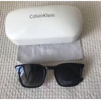 ราคา แว่นตา CalvinKlein Square Sunglasses เลนส์ polarized ของแท้ 100 สินค้าใหม่มือหนึ่ง พร้อมกล่อง ใส่สบายกันแดดดีมากไม่มืด สวยมากๆ Size 50 21 140 ใส่ได้ทั้งชายหญิง แว่นตาแฟชั่น แว่นตากันแดด (1170716880)