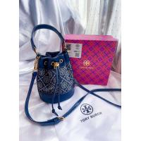 ราคา กระเป๋า ทรงขนมจีบใบเล็ก 158 (18253204718)