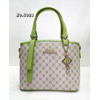 ราคา Coco London กระเป๋าแฟชั่น ถือ สะพายไหล่ สะพายข้าง แถมพวงกุญแจ หนังผ้าไหม งานสวยมากแม๊ No 4028 (20960184951)