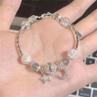 ราคา กำไลแฟชั่นหรูหราสำหรับผู้หญิงสร้อยข้อมือลูกปัดเพทายรูปดาวพระจันทร์สไตล์ Y2K (20816492702)