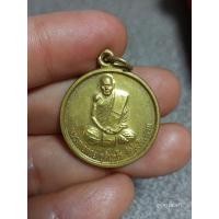 ราคา เหรียญหลวงพ่อกวยชุตินธโรวัดโฆสิตารามปี 2554 รุ่นสร้างโบสถ์วัดหนองตาแก้วบูชาพร้อมของแถมค่ะ (21299792579)