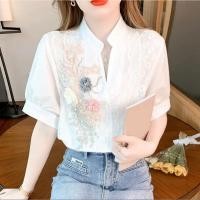 ราคา เสื้อเชิ๊ต ผู้หญิง คอวี แขนสั้นทรงตุ๊กตา ผ้าคอตตอนผสมชีฟอง ลายฉลุ ปักลูกไม้ด้านหน้า สาวอวบใส่ได้ รุ่น ปักดอกไม้ (20352065478)