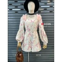 ราคา จั้มสูทพิมลาย สีพาสเทล แต่งระบายพู่ตรงหัวไหล่ ปลายแขนแต่งด้วยลูกไม้เนื้อยืด (16627162906)