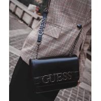 ราคา กระเป๋าสะพายข้าง Guess คอมโบ งานแท้outlet ขนาด 8 5 นิ้ว มี 1 สี ดำ อุปกรณ์ ถุงผ้า ป้ายแบรนด์ (21040261150)