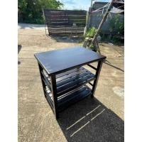 ราคา CPG ชั้นวางทีวีไม้สัก 60x85สูง85cm โต๊ะวางของ3ชั้น ชั้นวางของ ชั้นวางของเอนกประสงค์ ชั้นวางของในครัว ชั้นวางหนังสือ สีโอ๊ค K 364 (20498542570)