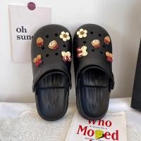 ราคา QiaoYiLuo รองเท้าผ้าใบการ์ตูน DIY Bear Shoe Buckle Student Flat Slippers Crocodile Shoes รองเท้าแตะน่ารักสำหรับผู้หญิง (16135076020)