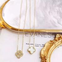 ราคา สร้อยคอสแตนเลสสีทองหรูหราจี้ใบโคลเวอร์สี่ใบโคลเวอร์สําหรับผู้หญิง (16455321611)