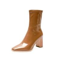 ราคา AOKANG รองเท้าบูทผู้หญิงแบบยืดได้สไตล์คนดังทางอินเทอร์เน็ตSepatu BOOT Pendek ครึ่งน่องส้นหนาส้นสูงรองเท้าส้นสูงสูงรองเท้าบูท Martin สีขาว (20961340408)