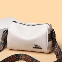 ราคา แบรนด์หนังแท้ผู้หญิงกระเป๋าทรงกระบอกกระเป๋าผู้หญิง 2024 ใหม่หมอนกระเป๋าความจุขนาดใหญ่หนึ่งร้อยไหล่กระเป๋าสะพาย (20467322912)