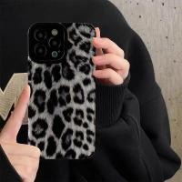 ราคา เคสโทรศัพท์หนังสุดหรูพิมพ์ลายเสือดาวสีดำสำหรับ iPhone 14 13 12 11 Pro Max 12 13 Mini 6 6S 7 8 Plus X XR XS Max กรอบหลังกันกระแทกแบบนิ่มเคสโทรศัพท์แฟชั่นที่สร้างสรรค์พร้อมเลนส์กล้องคลุมทั้งหมดฝาครอบป้อ