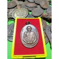 ราคา หลวงพ่อเกษมเขมโก2518 (19766125721)