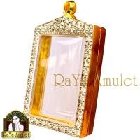 ราคา กรอบพระสำเร็จรูป งานไมครอน งานฝังเพชรอิตาลีอย่างดี ทรงสมเด็จใหญ่ รหัส 8000 (21380389241)