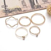 ราคา 5ชิ้น เซ็ตเกลียวคลื่นเกาหลีพร้อมแหวนเพชรนิ้วชี้แหวนข้อต่อสำหรับผู้หญิงแฟชั่นที่เรียบง่ายเครื่องประดับ MARMALA Jewelry (12095979626)