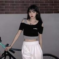 ราคา พร้อมส่ง เสื้อครอป เสื้อเชิ้ตแขนสั้นสีขาว สีดํา (20583416835)