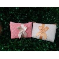 ราคา ของชำร่วยกระเป๋าสตางค์สีขาว ชมพู่ 1 แพ็ค มี 50 ชิ้น (1194296144)