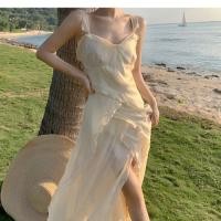 ราคา ชุดเดรสสีเขียวสวยงามดูแพงเดรสคอวีชายระบายเรียบหรูสไตล์ฝรั่งเศสเดรสสายเดี่ยวแหวกข้างลุคนางฟ้าสุด (15280432330)