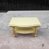 ราคา โต๊ะกลาง สไตล์หลุยส์ สีครีมเหลือง โต๊ะกลาง รับแขก (21161600392)