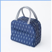 ราคา กระเป๋าใส่กล่องข้าว Lunch box bag กระเป๋า กระเป๋าถือ กระเป๋าเก็บความร้อน กระเป๋าเก็บอุณหภูมิ แบบซิป มีหูหิ้ว กระเป๋าเก็บความเย็น (18941689179)