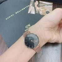 ราคา นาฬิกาข้อมือ นาฬิกาผู้หญิง พร้อมกล่องแบรนและถุง (16859938558)