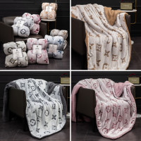 ราคา ผ้าห่ม louis ผ้าห่มน่ารัก พรีเมียม หนานุ่ม นำเข้า ผ้าห่มเกาหลี ผ้าห่ม ผ้าขนหนู ขนาด 150x200ซม น้ำหนัก1 3กก 2ด้าน (21019013739)