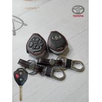 ราคา พร้อมส่ง ซองหนังแท้ ใส่กุญแจรีโมทรถยนต์ Toyota AltisHilux VigoFortunerCamryInnova รุ่นโลโก้เหล็ก 3 ปุ่ม (19118452810)