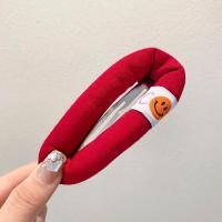 ราคา แฟชั่นเกาหลีโบว์กำมะหยี่กิ๊บเชือกคาดผม 2022 ใหม่สีแดงคาดผมปีใหม่เครื่องประดับผม (17338994608)