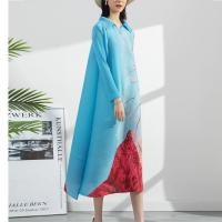 ราคา Issey Miyake 2023 New ชุดผู้หญิงพลัสไซส์ชุดเดรสยาวปานกลางจับจีบพิมพ์ลายดูผอมแฟชั่นสาวอวบแบบใหม่ฤดูใบไม้ผลิ (20304231601)