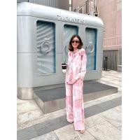 ราคา newlooksbkk 1294 SILK SATIN SHIRT PLEATS PANTS เซ็ตเสื้อชาตินพิมพ์ลาย มาคู่กับกางเกงขายาวเอวสูงผ้าพลีท สวยหรู ดูดี (14753844854)