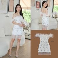 ราคา ชุดเดรสสั้นขนนกเกาะอกสีขาว (15497826591)