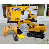 ราคา พร้อมส่งในไทย แมคโครหัวเหล็ก รถรีโมท พร้อมถ่านชาร์จ ของเล่นเด็กโต ของเล่นผู้ใหญ่ รถบังคับ รถแมคโคร รถตัก (18510412701)