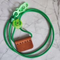 ราคา สายคล้องแมสสลักชื่อฟรี สายคล้องแมสปั๊มชื่อ สายคล้องแมสพิมพ์ชื่อ สายคล้องแมสราคาถูก (16087944138)