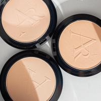 ราคา โทนสีตามตัวเลือกย่อย 1 ตลับ แป้งพัฟน้ำผึ้งทองคำ แป้งพัฟออร่าริช AURA RICH HONEY GOLD FACE POWDER SPF35 PA (21257780873)