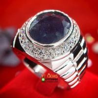 ราคา แหวนไพลิน ล้อมเพชร แหวนเงินแท้ ชุบทองคำขาว พลอยไพลินแท้ YTG 8063 (17442217739)