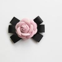 ราคา เข็มกลัดดอกคามิเลียแบบใหม่เข็มกลัดติดหน้าอกติดโบว์ไข่มุกเข็มกลัดประดับปกเสื้อเสื้อเชิ้ตเข็มกลัดประดับคอแมทช์ลุคง่ายประณีต (3527422412)