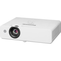 ราคา Panasonic XGA LCD Portable Projector 3800lm (PT-LB383) (036069)