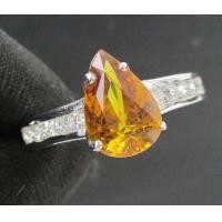 ราคา แหวน บุษราคัม ทรงหยดน้ำ ฝังเพชร 10 เม็ด 0.30 กะรัต ทองคำขาว18K งานสวยมาก นน.4.75 g (032969)