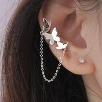 ราคา Alloy Butterfly Chained Earring 1 Pc - Alloy Butterfly Chained Earring - White Gold - One Size (1097323975)