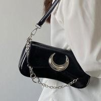 ราคา Faux Leather Crescent Buckled Flap Shoulder Bag Black - One Size (1124831950)