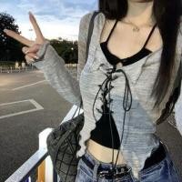ราคา Set: Long-Sleeve Lace Up T-Shirt + Camisole Top Gray & Black - One Size (1123217927)