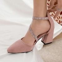 ราคา Pointed Toe Rhinestone Ankle Strap Block Heel Pumps (1128707688)