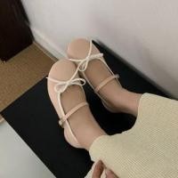 ราคา Chunky Heel Bow Accent Contrast Trim Faux Leather Mary Jane Pumps (1128198517)