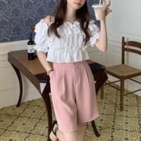 ราคา Short-Sleeve Off Shoulder Plain Ruffle Top / High Waist Plain Dress Shorts (1127866819)