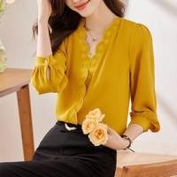 ราคา Set: V-Neck Flower Embroidered Scallop Trim Blouse + High Waist Plain Cropped Tapered Dress Pants (Various Designs) (1128058696)
