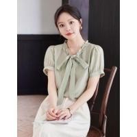 ราคา Short-Sleeve Tie-Neck Plain Frill Trim Blouse (1128704155)